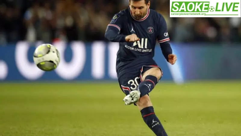Lionel Messi - Vị trí RW trong bóng đá xuất sắc nhất